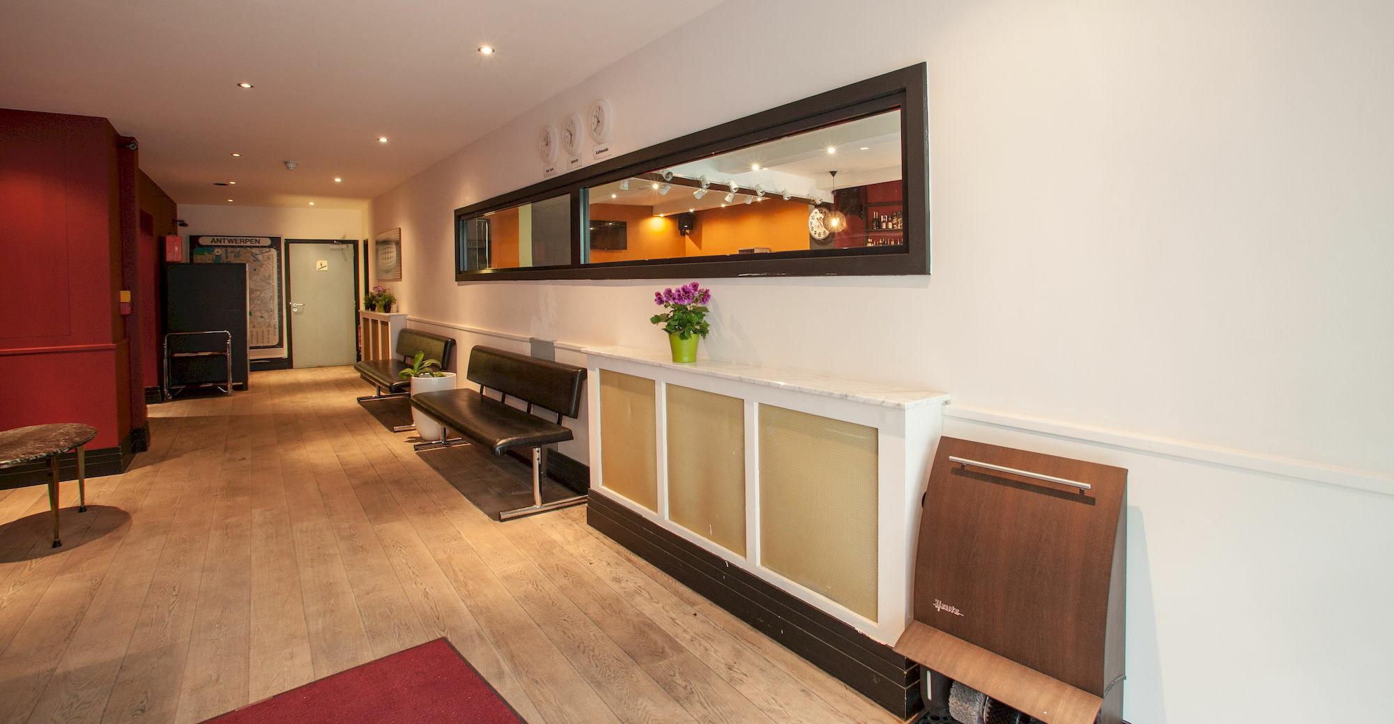 Hotel National 3*